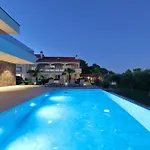 Pot * فير