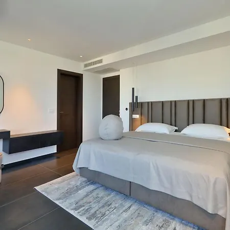 Pot Villa