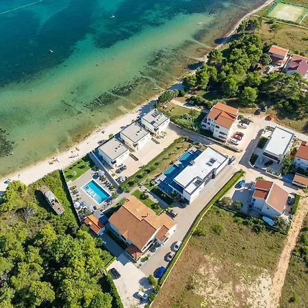 Villa Pot