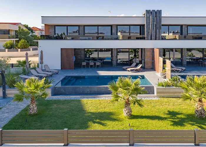 Villa Pot *