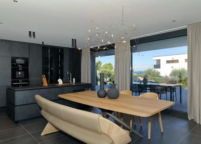 Pot Villa Vir